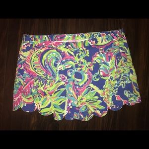 Lilly Pulitzer Buttercup Shorts size 10
